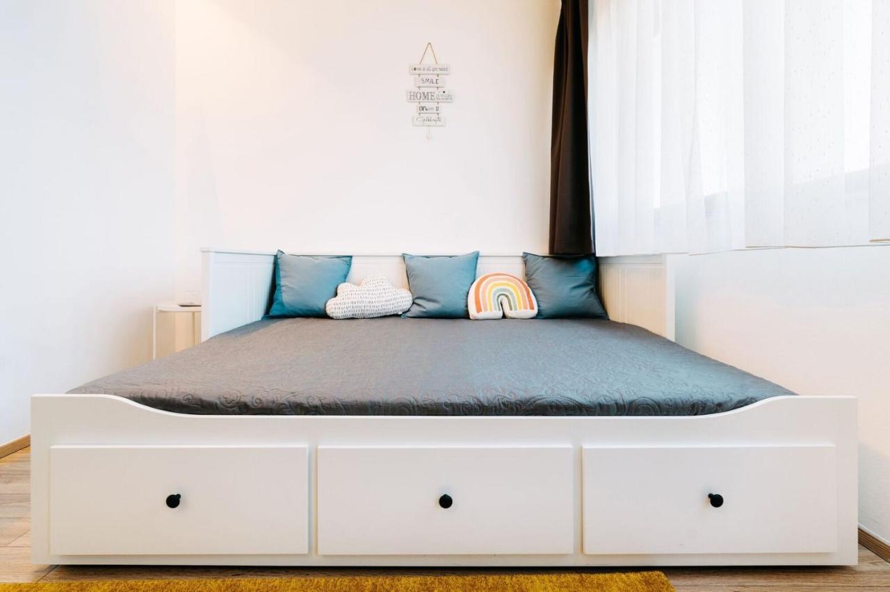 Guba Vendeghaz Bed & Breakfast Győrújbarát Dış mekan fotoğraf