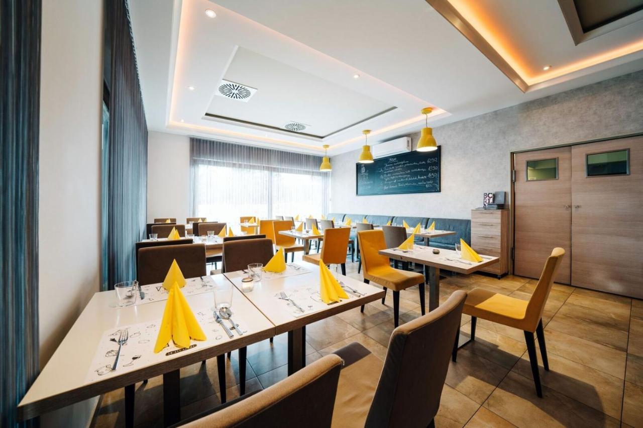 Guba Vendeghaz Bed & Breakfast Győrújbarát Dış mekan fotoğraf