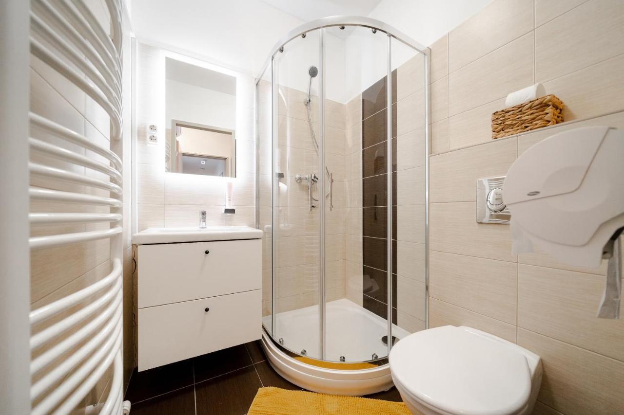 Guba Vendeghaz Bed & Breakfast Győrújbarát Dış mekan fotoğraf